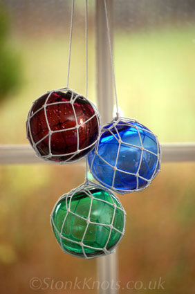 Netted fishing floats